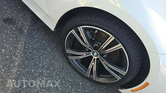 2023 BMW 3 Series Sedan 330i xDrive - miniatura 31