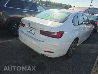 2023 BMW 3 Series Sedan 330i xDrive - miniatura 4