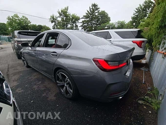 2023 BMW 3 Series Sedan 330i xDrive - miniatura 2