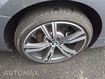 2023 BMW 3 Series Sedan 330i xDrive - miniatura 24