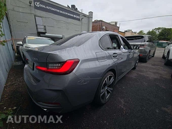 2023 BMW 3 Series Sedan 330i xDrive - miniatura 3