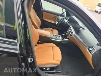2023 BMW 3 Series Sedan 330i xDrive - miniatura 8