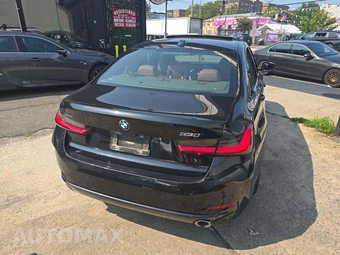 2023 BMW 3 Series Sedan 330i xDrive - miniatura 3