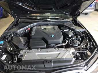 2023 BMW 3 Series Sedan 330i xDrive - miniatura 15