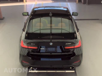 2023 BMW 3 Series Sedan 330i xDrive - miniatura 5