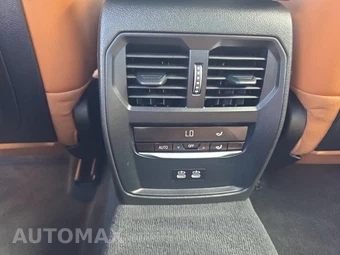 2023 BMW 3 Series Sedan 330i xDrive M SPORT LINE - miniatura 28
