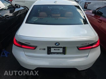 2023 BMW 3 Series Sedan 330i xDrive M SPORT LINE - miniatura 5