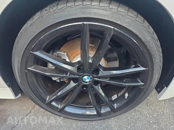 2023 BMW 3 Series Sedan 330i xDrive M SPORT LINE - miniatura 9