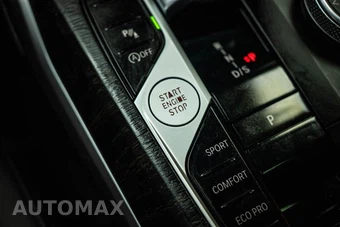 2023 BMW 3 Series Sedan 330i xDrive M SPORT LINE - miniatura 20