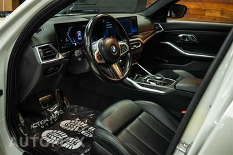 2023 BMW 3 Series Sedan 330i xDrive M SPORT LINE - miniatura 8