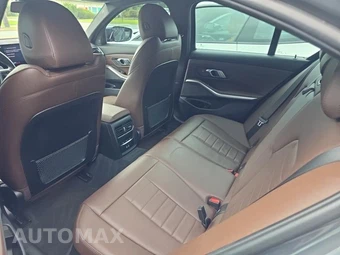 2023 BMW 3 Series Sedan 330i xDrive M SPORT LINE - miniatura 16