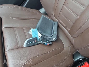 2023 BMW 3 Series Sedan 330i xDrive M SPORT LINE - miniatura 26