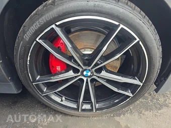 2023 BMW 3 Series Sedan 330i xDrive M SPORT LINE - miniatura 9