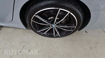 2023 BMW 3 Series Sedan 330i xDrive M SPORT LINE - miniatura 31