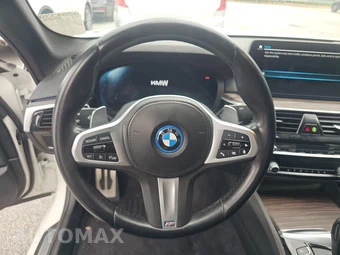 2023 BMW 5 Series Sedan 530e M SPORT LINE - miniatura 10