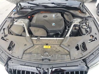 2023 BMW 5 Series Sedan 530e M SPORT LINE - miniatura 15