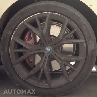 2023 BMW 5 Series Sedan 530e M SPORT LINE - miniatura 30