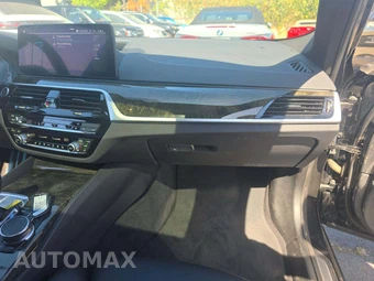 2023 BMW 5 Series Sedan 530e M SPORT LINE - miniatura 19