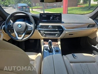 2023 BMW 5 Series Sedan 530e - miniatura 14