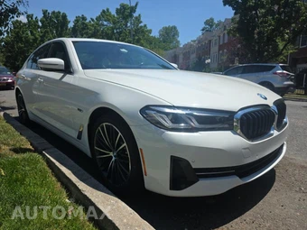 2023 BMW 5 Series Sedan 530e - miniatura 3