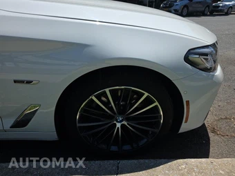 2023 BMW 5 Series Sedan 530e - miniatura 9