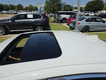 2023 BMW 5 Series Sedan 530e xDrive - miniatura 12