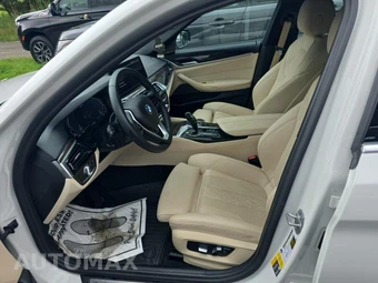 2023 BMW 5 Series Sedan 530e xDrive - miniatura 13