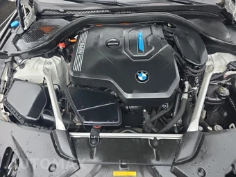 2023 BMW 5 Series Sedan 530e xDrive - miniatura 18
