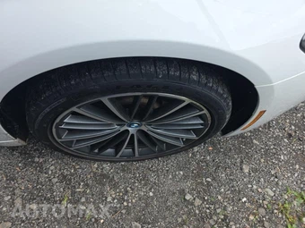 2023 BMW 5 Series Sedan 530e xDrive - miniatura 9