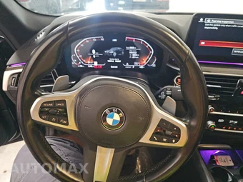 2023 BMW 5 Series Sedan 530i M SPORT LINE - miniatura 10
