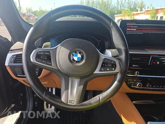 2023 BMW 5 Series Sedan 530i M SPORT LINE - miniatura 10