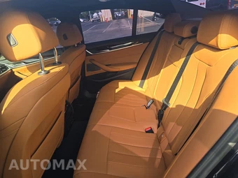 2023 BMW 5 Series Sedan 530i M SPORT LINE - miniatura 13
