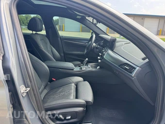 2023 BMW 5 Series Sedan 530i M SPORT LINE - miniatura 17