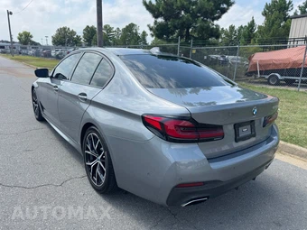 2023 BMW 5 Series Sedan 530i M SPORT LINE - miniatura 8