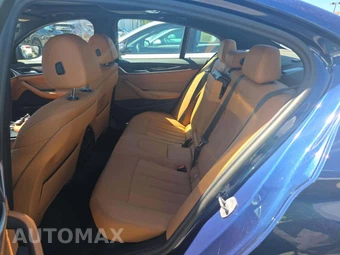 2023 BMW 5 Series Sedan 530i M SPORT LINE - miniatura 13
