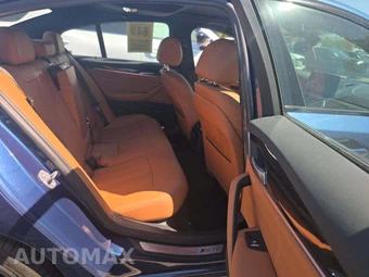 2023 BMW 5 Series Sedan 530i M SPORT LINE - miniatura 16