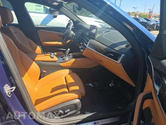 2023 BMW 5 Series Sedan 530i M SPORT LINE - miniatura 18