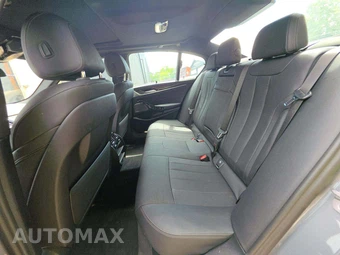 2023 BMW 5 Series Sedan 530i M SPORT LINE - miniatura 13
