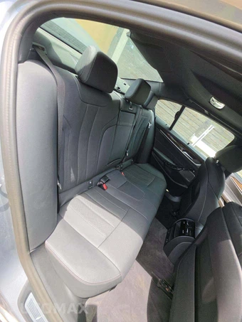 2023 BMW 5 Series Sedan 530i M SPORT LINE - miniatura 16