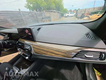 2023 BMW 5 Series Sedan 530i M SPORT LINE - miniatura 19