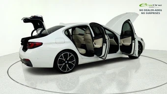 2023 BMW 5 Series Sedan 530i M SPORT LINE - miniatura 14