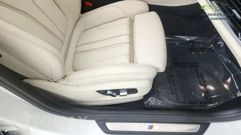 2023 BMW 5 Series Sedan 530i M SPORT LINE - miniatura 20