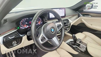2023 BMW 5 Series Sedan 530i M SPORT LINE - miniatura 30
