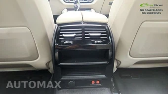 2023 BMW 5 Series Sedan 530i M SPORT LINE - miniatura 38