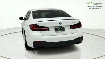 2023 BMW 5 Series Sedan 530i M SPORT LINE - miniatura 5