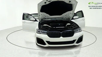 2023 BMW 5 Series Sedan 530i M SPORT LINE - miniatura 9