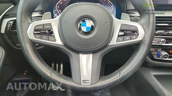 2023 BMW 5 Series Sedan 530i M SPORT LINE - miniatura 41