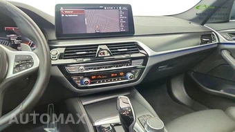 2023 BMW 5 Series Sedan 530i M SPORT LINE - miniatura 44
