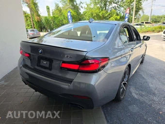 2023 BMW 5 Series Sedan 530i M SPORT LINE - miniatura 3