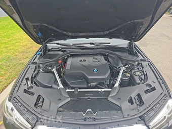 2023 BMW 5 Series Sedan 530i - miniatura 15